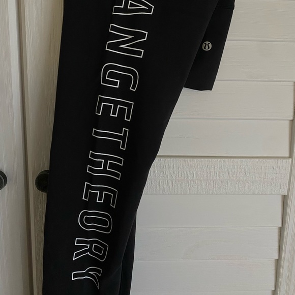 Orangetheory Lululemon Wunder Train 28” — size 6 , tags off - Picture 4 of 4